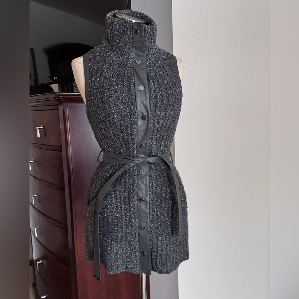 White House Black Market sweater